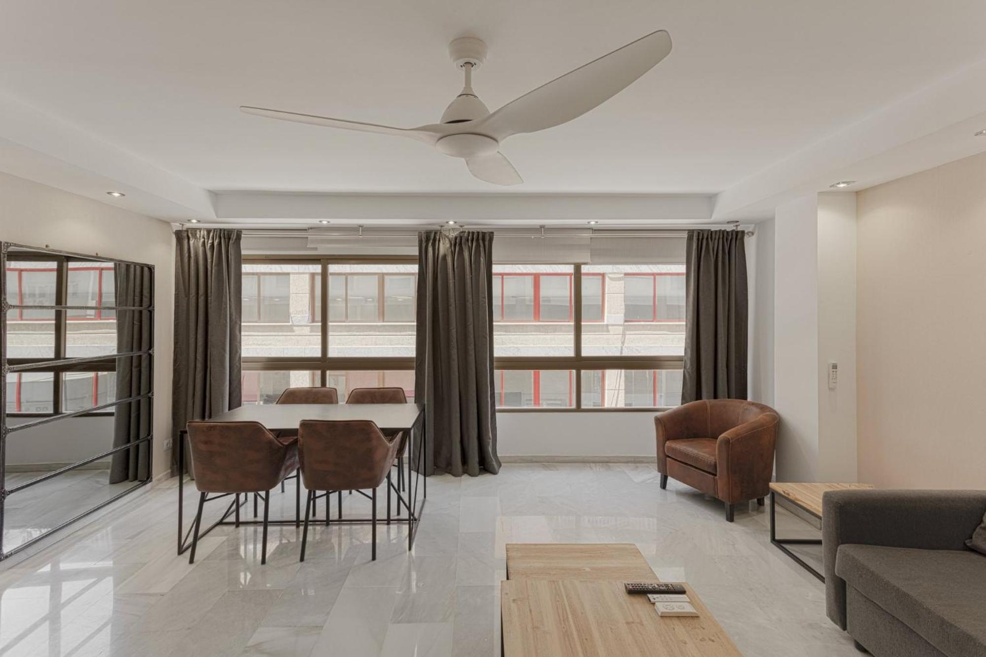 Beach Malagueta By Caleta Homes Malaga Exterior photo